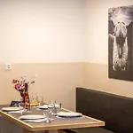 Apartmán Modernes Und Schickes Bei Der Bergbahn By Inspiringplaces *