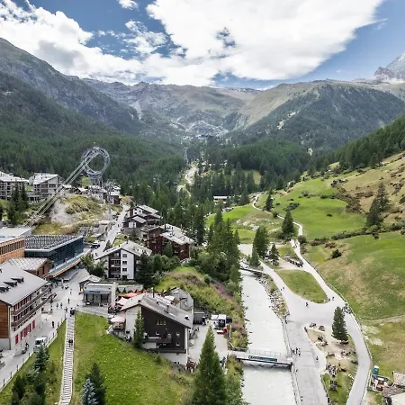 Modernes Und Schickes Bei Der Bergbahn By Inspiringplaces 采尔马特